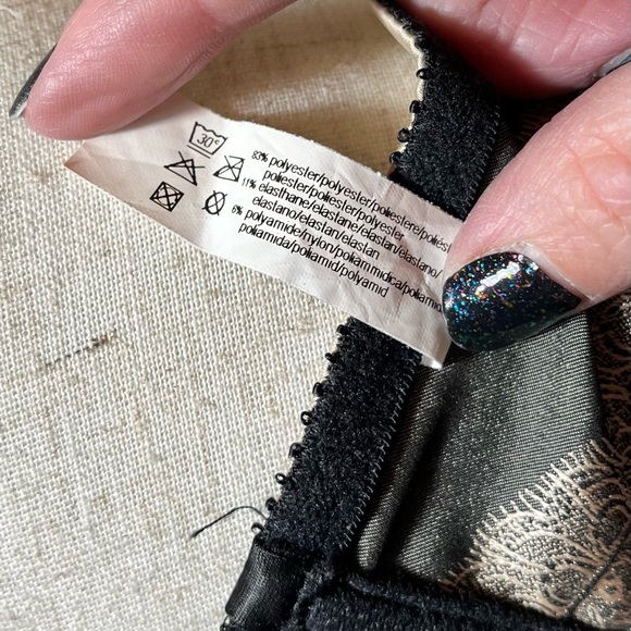 Chantelle 1937 Paris garter belt suspender belt size small beige black sexy lace - Picture 11 of 11